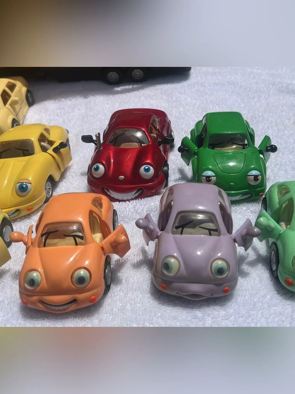 Chevron Techron Cars Character Vehicle Lot 17 Pieces w/ Car Carrier Truck 🚙